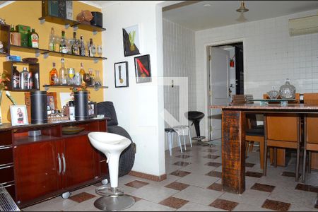 Sala 2 de casa para alugar com 2 quartos, 148m² em São Gabriel, Belo Horizonte