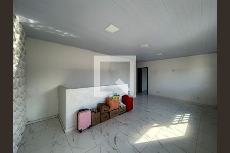Sala 3 de casa para alugar com 5 quartos, 289m² em Cohab B, Gravataí