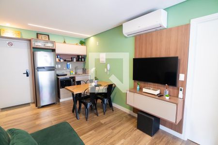 Sala/Cozinha de apartamento para alugar com 1 quarto, 35m² em Vila Guarani, São Paulo