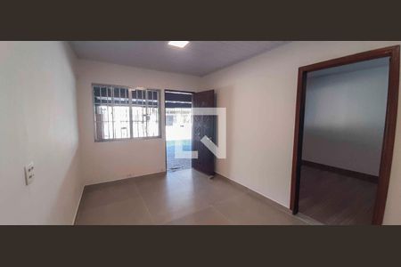 Casa para alugar com 3 quartos, 100m² em Rio Pequeno, São Paulo