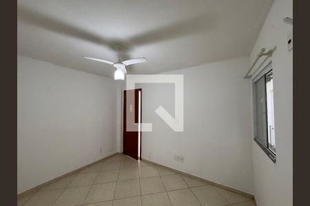 Quarto 2 de casa de condomínio para alugar com 2 quartos, 88m² em Vargem Grande, Rio de Janeiro