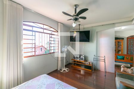 Quarto de casa à venda com 3 quartos, 133m² em Liberdade, Belo Horizonte