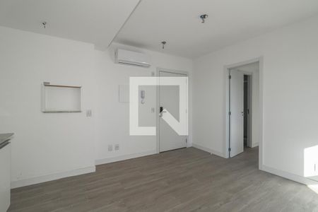 Sala / Cozinha de apartamento para alugar com 1 quarto, 37m² em Jardim do Salso, Porto Alegre