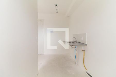 Cozinha e Área de Serviço de apartamento para alugar com 2 quartos, 43m² em Itaim Paulista, São Paulo