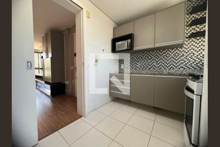 Cozinha de apartamento para alugar com 3 quartos, 120m² em Auxiliadora, Porto Alegre