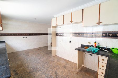 Cozinha de casa para alugar com 3 quartos, 307m² em Mirandópolis, São Paulo
