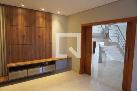 Sala de TV de casa de condomínio para alugar com 2 quartos, 446m² em Residencial Morada dos Lagos, Barueri