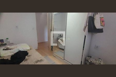 Casa à venda com 3 quartos, 224m² em Vila Dalva, São Paulo