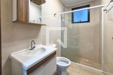 Banheiro de apartamento para alugar com 1 quarto, 53m² em Canto do Forte, Praia Grande