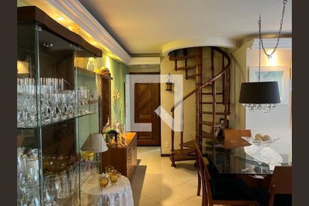 Apartamento à venda com 3 quartos, 200m² em Icaraí, Niterói