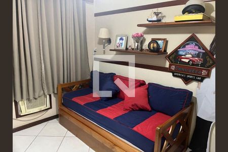Apartamento à venda com 3 quartos, 200m² em Icaraí, Niterói