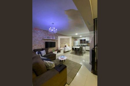 Casa à venda com 2 quartos, 114m² em Pedreira, São Paulo