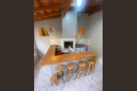 Casa à venda com 2 quartos, 114m² em Pedreira, São Paulo