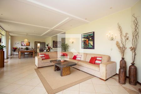 Sala de casa à venda com 6 quartos, 580m² em Nucleo Rural Boa Esperança 2 , Brasília