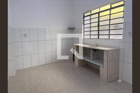 Sala/ cozinha de casa para alugar com 1 quarto, 17m² em Vila Ré, São Paulo