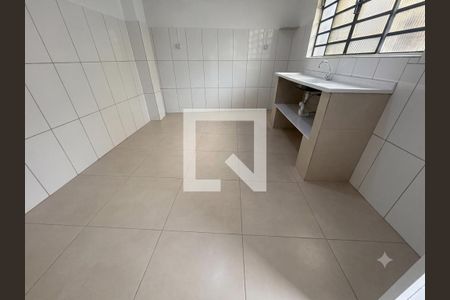 Sala/ cozinha de casa para alugar com 1 quarto, 17m² em Vila Ré, São Paulo