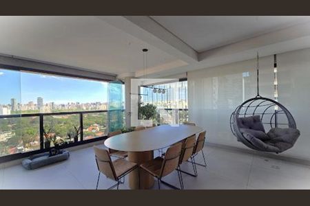 Apartamento à venda com 3 quartos, 142m² em Pinheiros, São Paulo