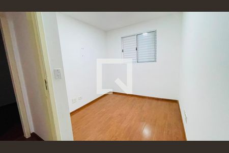 Quarto 2 de apartamento para alugar com 2 quartos, 50m² em Jardim Barro Branco, Cotia