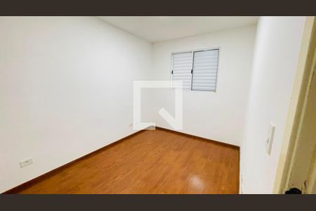 Quarto 1  de apartamento para alugar com 2 quartos, 50m² em Jardim Barro Branco, Cotia