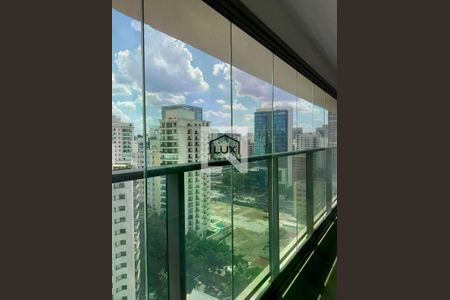 Apartamento à venda com 3 quartos, 210m² em Campo Belo, São Paulo