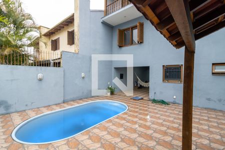 Quintal de casa à venda com 2 quartos, 208m² em Hípica, Porto Alegre