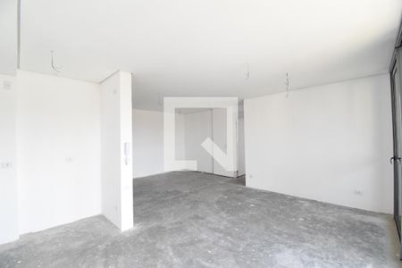 Sala e Cozinha de apartamento à venda com 3 quartos, 136m² em Centro, Curitiba