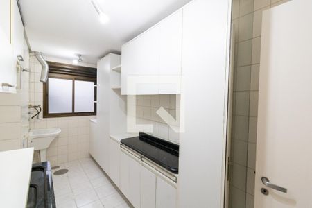 Cozinha e Área de Serviço de apartamento para alugar com 2 quartos, 77m² em Menino Deus, Porto Alegre