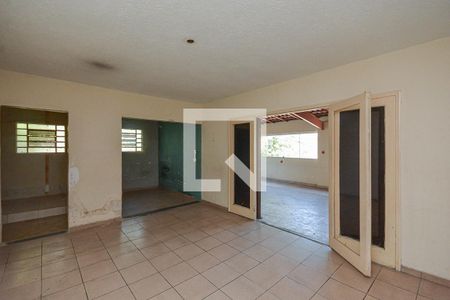 Casa à venda com 5 quartos, 400m² em Parque America, São Paulo