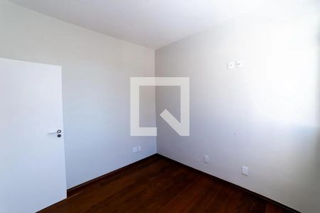Apartamento para alugar com 3 quartos, 110m² em Santa Efigênia, Belo Horizonte
