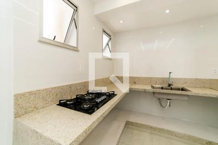 Cozinha de apartamento para alugar com 3 quartos, 110m² em Santa Efigênia, Belo Horizonte