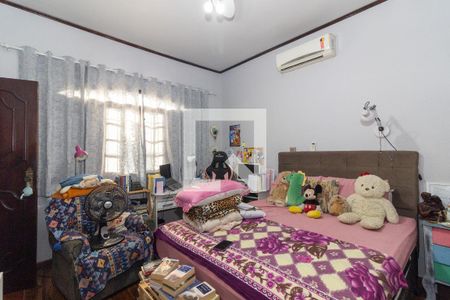 Suíte de casa à venda com 3 quartos, 200m² em Realengo, Rio de Janeiro