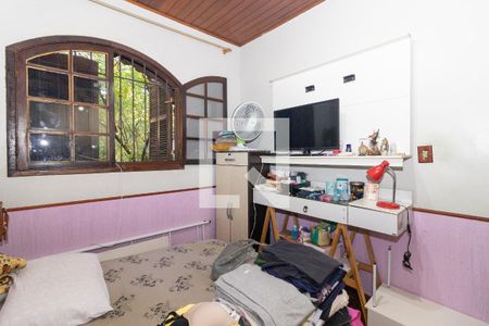 Quarto de casa à venda com 3 quartos, 200m² em Realengo, Rio de Janeiro