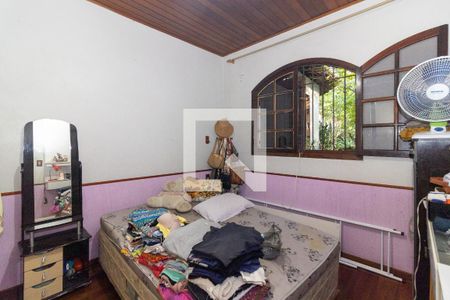 Quarto de casa à venda com 3 quartos, 200m² em Realengo, Rio de Janeiro