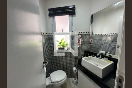 Lavabo de casa de condomínio à venda com 3 quartos, 179m² em Vila Sao Luiz (valparaizo), Barueri