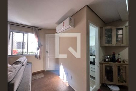 Sala de casa de condomínio à venda com 3 quartos, 179m² em Vila Sao Luiz (valparaizo), Barueri