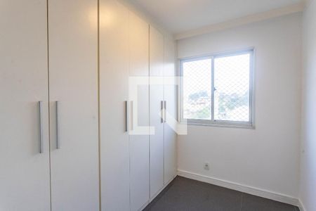 Quarto 1  de apartamento à venda com 2 quartos, 47m² em Canhema, Diadema
