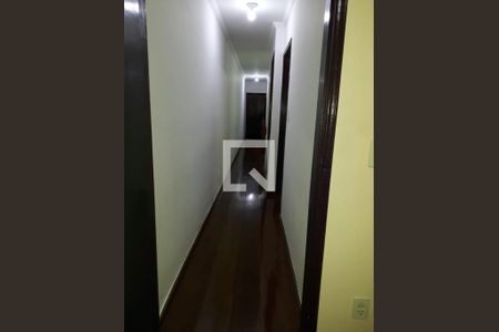 CORREDOR INTERNO de casa à venda com 4 quartos, 196m² em Bela Vista, Osasco