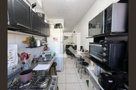 Cozinha de apartamento à venda com 2 quartos, 48m² em Arvoredo Ii, Contagem