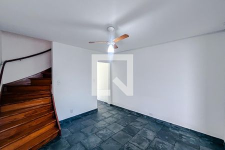 Sala de Jantar de casa para alugar com 2 quartos, 90m² em Jardim da Gloria, São Paulo