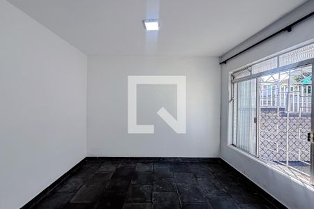 Sala de casa para alugar com 2 quartos, 90m² em Jardim da Gloria, São Paulo