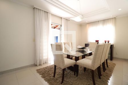 Sala de Jantar de casa para alugar com 6 quartos, 461m² em Santa Mônica, Uberlândia