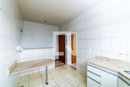 Cozinha de apartamento à venda com 2 quartos, 123m² em Cachoeirinha, Belo Horizonte