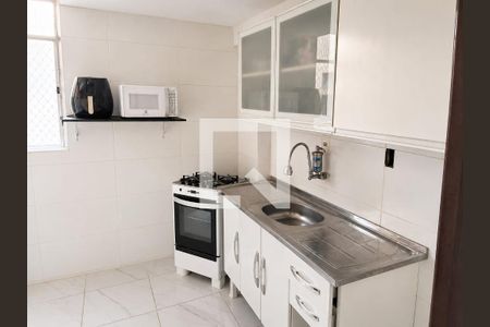 Cozinha de apartamento para alugar com 2 quartos, 47m² em Campo Grande, Rio de Janeiro
