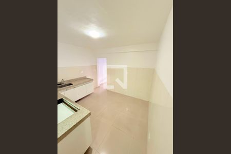 Cozinha de casa para alugar com 3 quartos, 117m² em Teixeira Dias, Belo Horizonte