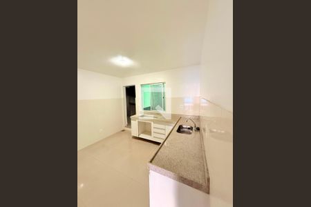Cozinha de casa para alugar com 3 quartos, 117m² em Teixeira Dias, Belo Horizonte