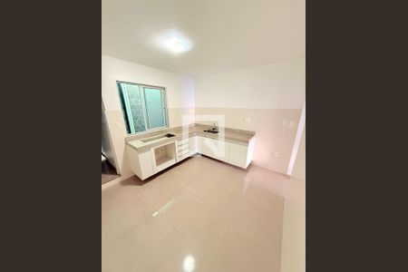 Cozinha de casa para alugar com 3 quartos, 117m² em Teixeira Dias, Belo Horizonte