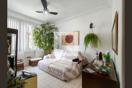 Sala de apartamento à venda com 2 quartos, 73m² em Grajaú, Rio de Janeiro