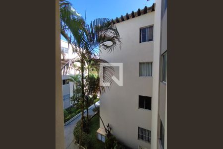 Vista da Rua de apartamento para alugar com 2 quartos, 61m² em Vila Liviero, São Paulo
