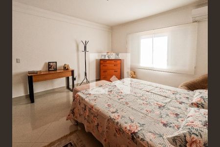 Casa à venda com 3 quartos, 200m² em Vila Mirante, São Paulo