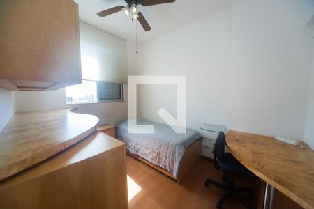 quarto 1 de apartamento para alugar com 2 quartos, 70m² em Buritis, Belo Horizonte